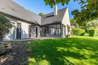  Maison � vendre 10 pi�ces 300 m�