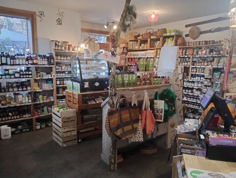   SAMOENS (74) Reprenez une épicerie bio rentable au cœur d'une station du Grand Massif 