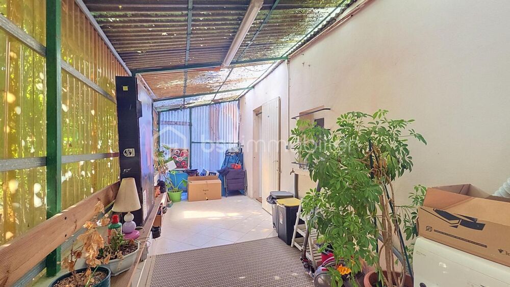 Vente Maison Maison 5 pièces avec 4 chambres, jardin et dépendance Carbon blanc