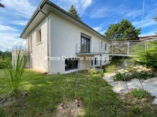  Maison à louer 6 pièces 178 m²