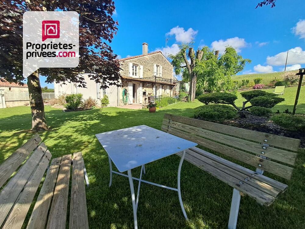 propriété de charme de 195m2 à Saint Pierre Le Vieux
