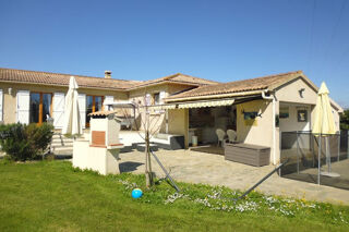  Villa à vendre 5 pièces 220 m²