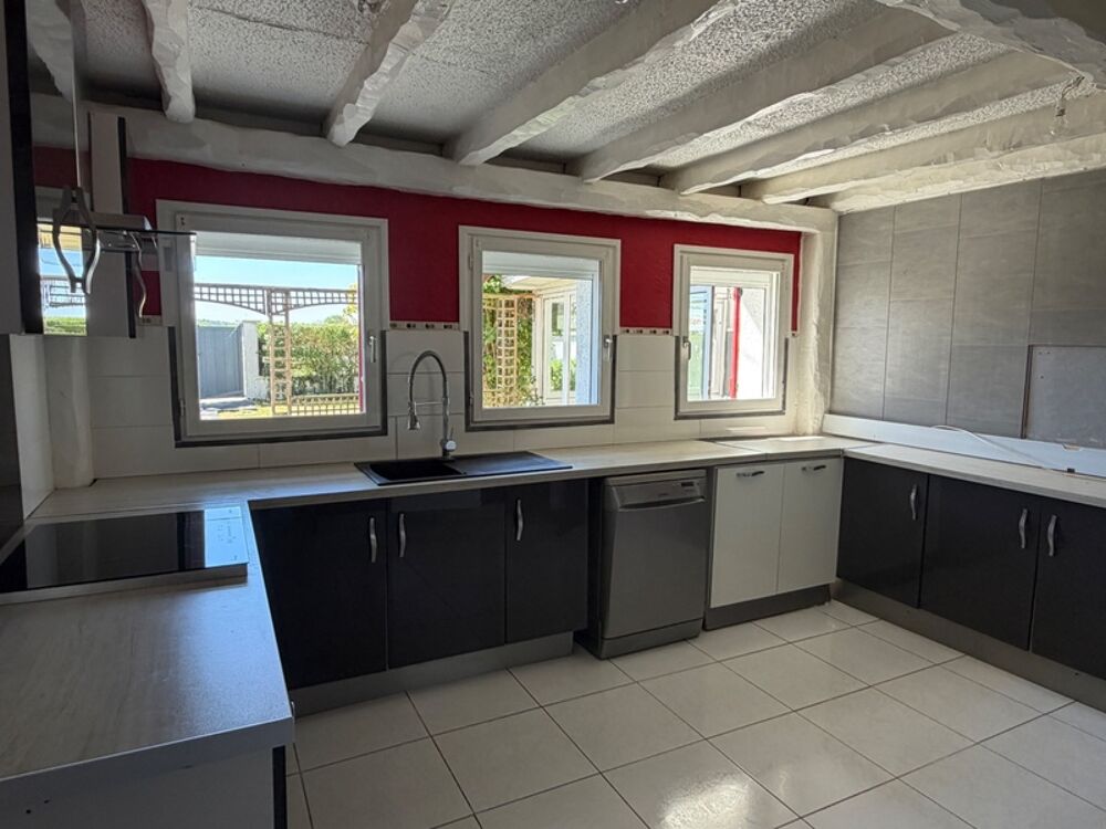 Vente Maison PAVILLON 4 CHAMBRES AVEC JARDIN,  GARAGE ET DÉPENDANCES Saint dizier