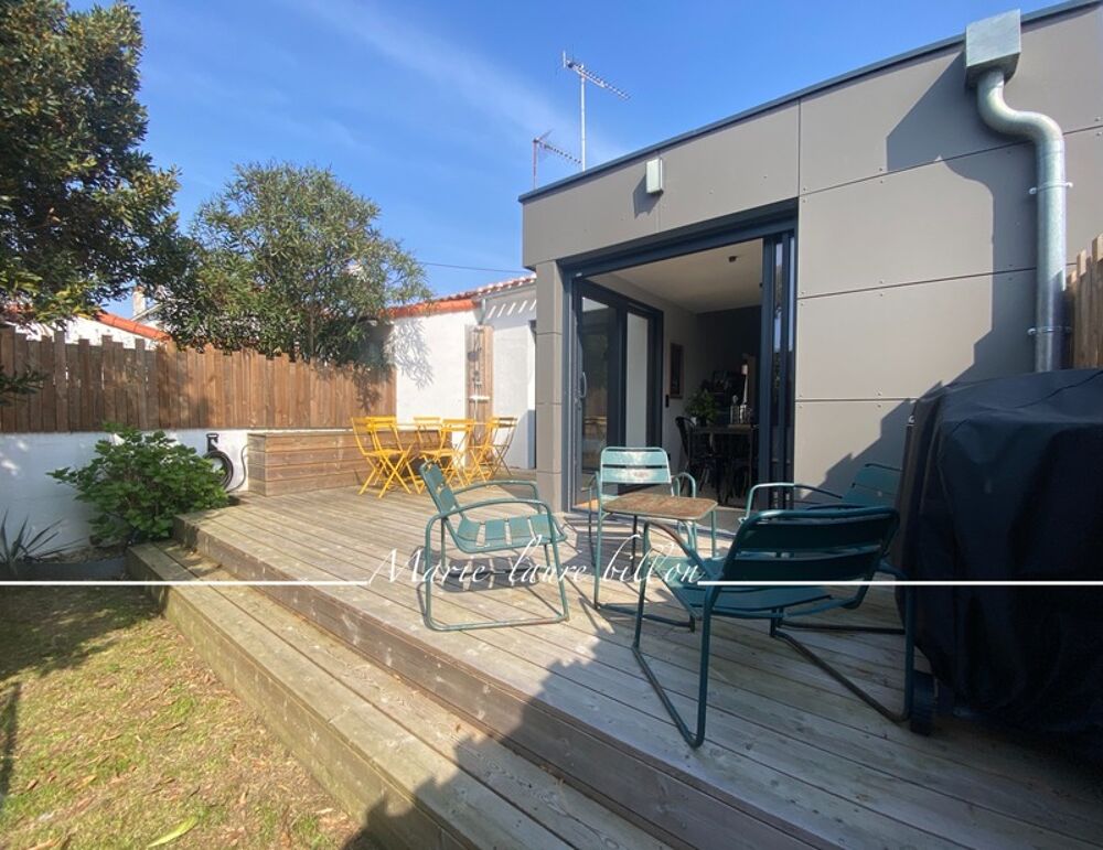 Vente Maison Maison à vendre 3 pièces SAINT GILLES CROIX DE VIE (85), maison 2 chambres avec terrasse-jardinet et courette Saint gilles croix de vie