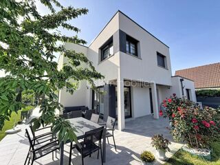  Maison à vendre 8 pièces 203 m²