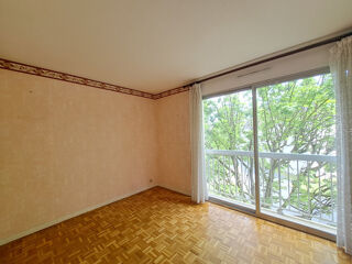  Appartement à louer 4 pièces 87 m²
