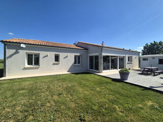  Maison à vendre 6 pièces 166 m²