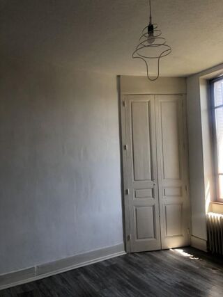  Appartement � louer 4 pi�ces 76 m�