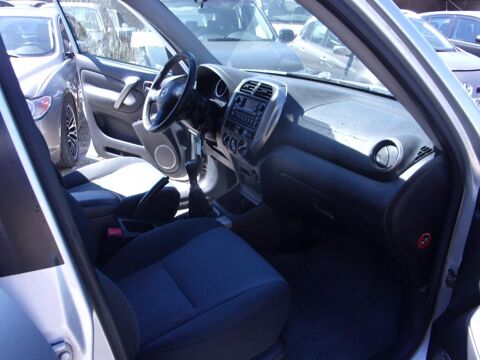 RAV 4 VVTI GX 150CV 2004 occasion 13510 Éguilles