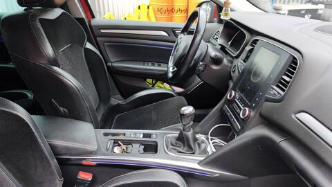 M&eacute;gane 1.2 TCe Energy 130 Intens 2017 occasion 37000 Tours