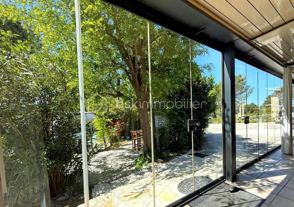 Vente Maison Maison de plain-pied T6 + dépendances - Calme - Vue Ventabren