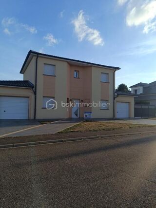  Maison à vendre 6 pièces 162 m²