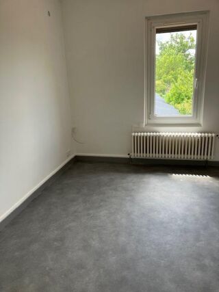  Appartement à louer 3 pièces 69 m²