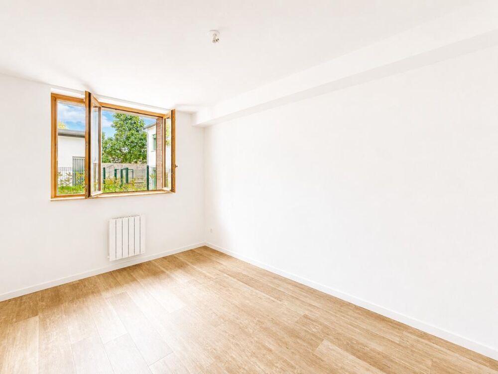 Vente Appartement T2 en rez-de-jardin dans résidence entièrement rénovée Villeurbanne