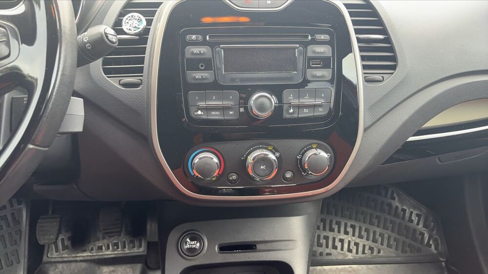 Captur 1.5 dCi 90 Energy Intens 2013 occasion 27300 Bernay