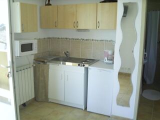 Appartement à louer 1 pièce 15 m² Nimes