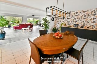  Maison  vendre 7 pices 209 m