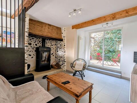   Coulad�re maison de village r�nov�e de 122 m2 avec annexes Maison - 6 pi�ce(s) - 122 m�