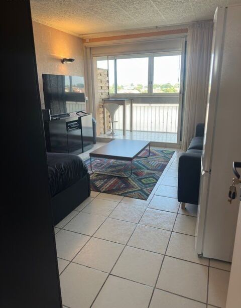   Beau studio meubl� 21m� avec balcon Appartement - 1 pi�ce(s) - 21 m�