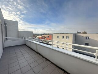  Appartement à louer 2 pièces 43 m²