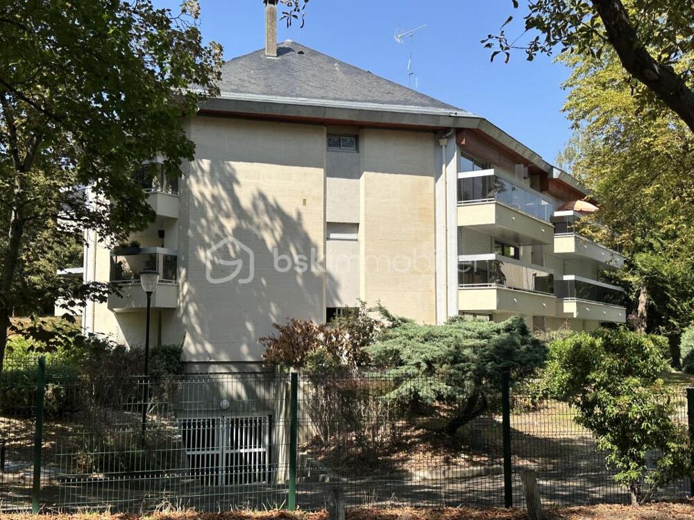 Charmant studio avec jardinet et parking dans résidence de standing