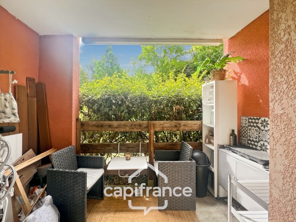 Vente Appartement Résidence sécurisée, piscine, terrasse privative : un T2 rare à saisir à Auch Auch