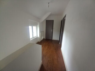  Maison � louer 5 pi�ces 92 m� Saint jean la poterie