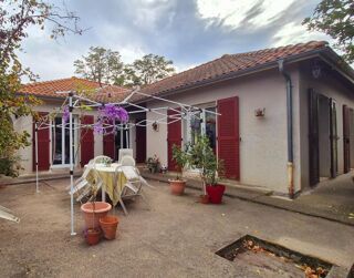Vente Maison Maison à vendre 5 pièces VIC LE COMTE (63) Vic le comte
