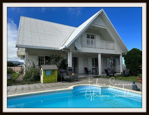 Charmante maison de 200 m2 avec piscine au sel, située au Tampon 442100 Le Tampon (97430)