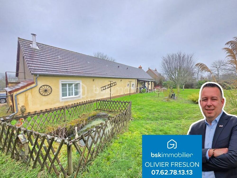 Magnifique longère de 131m² et ses dépendances à Saint Benin d'Azy