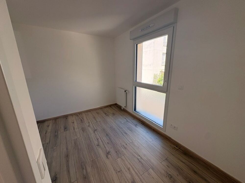 T3 NEUF avec balcon et parking à CHARTRES