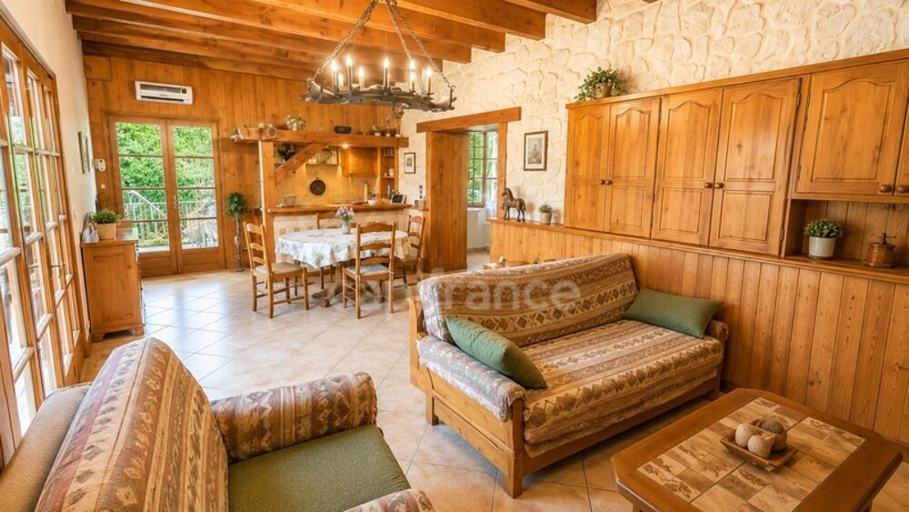 Vente Maison Maison de caractère 165 m² - 4 chambres - Suite indépendante - Piscine - Source privée - Terrain 1 499 m Saint hilaire de la cote