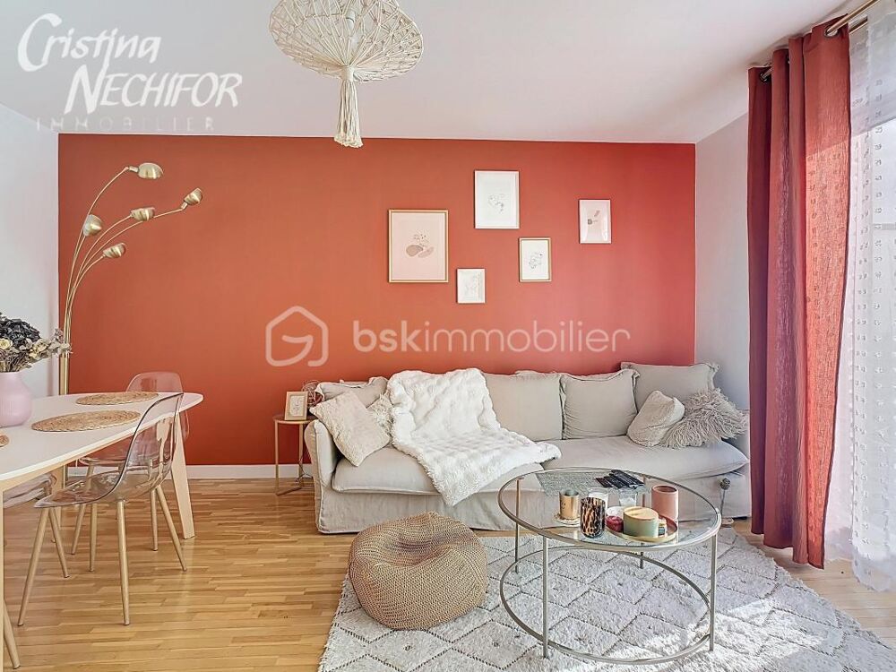 Superbe F3 au Dernier étage avec Balcon, 2 places de Parking et Cave  Quartier du Parc des Frênes