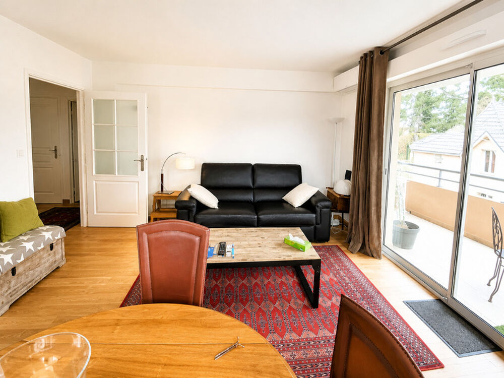 Dpt Alpes Maritimes (06), à vendre CANNES- Oxford appartement T2 , cave et parking en sous sol