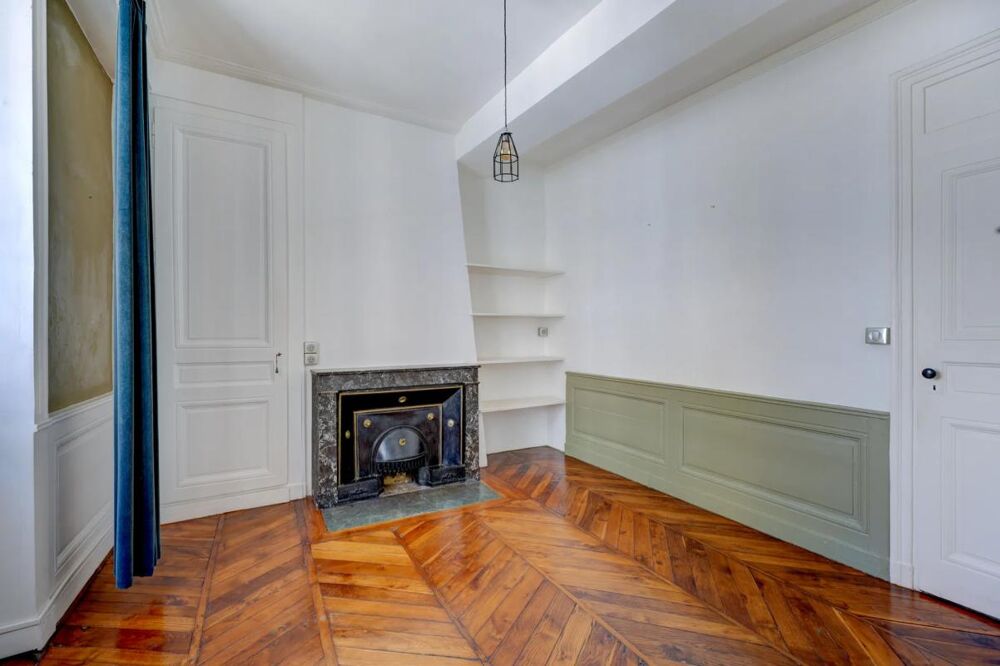 Vente Appartement LYON 1er – PLACE SATHONAY – ÉLÉGANT T4 DE 89,44 m² AU CŒUR D'UN IMMEUBLE DE CARACTÈRE+CAVE+GRENIER Lyon 1