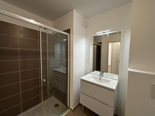 Appartement à louer 2 pièces 41 m²