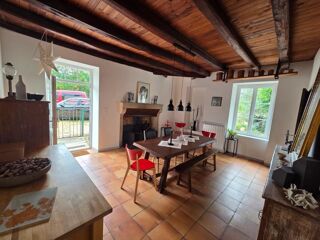  Propriété/château à vendre 6 pièces 143 m²