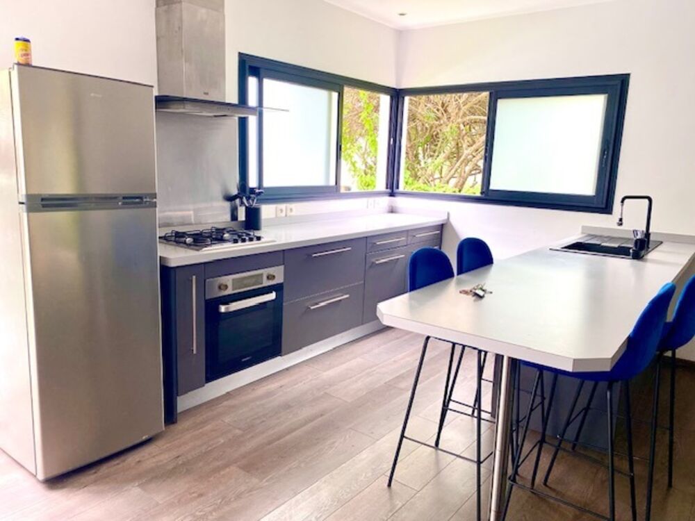 Vente Maison SAINT PIERRE (974), Maison à vendre 4 pièces de 87 m², terrasse, Jacuzzi sur parcelle totale de 412 m² Saint pierre