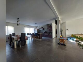  Maison � vendre 6 pi�ces 170 m�