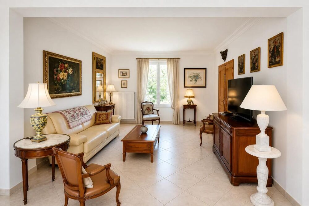 Maison de 166 m² avec grand atelier de 180 m² à côté d'Epernon