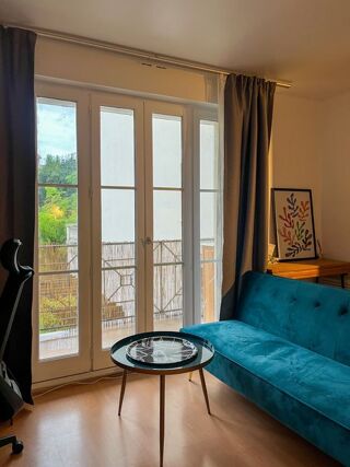  Appartement à louer 1 pièce 32 m²
