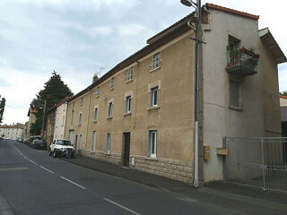 Appartement à louer 4 pièces 74 m²