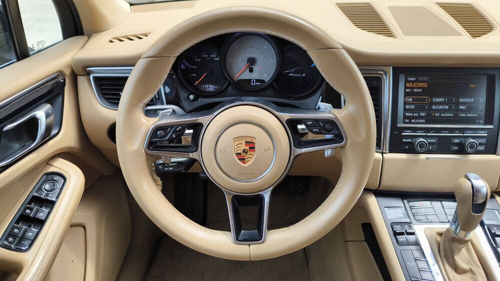 Macan 3.0 258 AWD PDK7 S 2015 occasion 20215 Arena Vescovato
