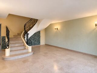  Maison à vendre 10 pièces 175 m²