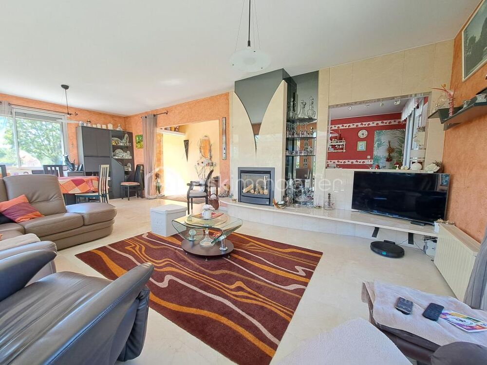 Vente Maison PAVILLON DE PLAIN-PIED SUR 3500 M² DE TERRAIN A 5 MINUTES DE L'ACCÈS AUTOROUTIER A28 Tours en vimeu