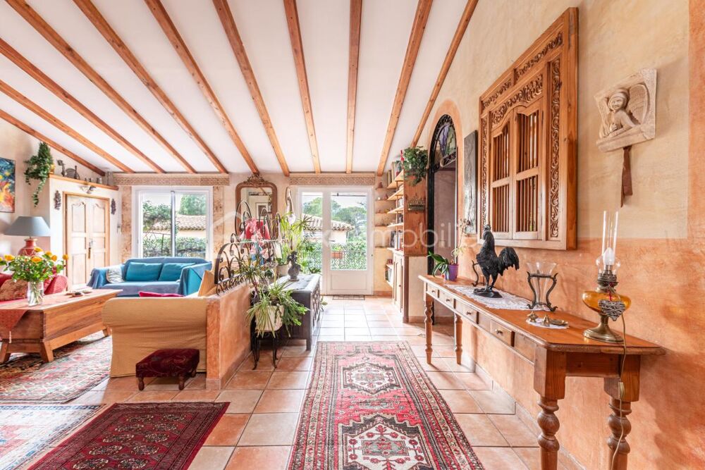 Maison 10 pièces 250 m² · à Saint Raphael · 250 m² · 1 790 000 €