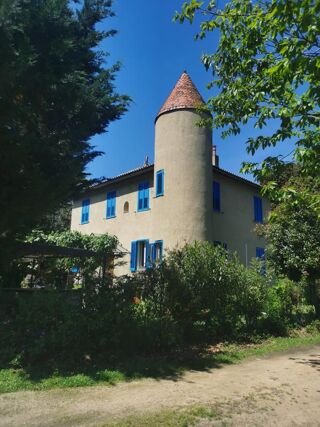  Propri�t�/ch�teau � vendre 8 pi�ces 127 m�