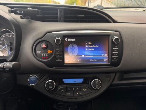 Yaris III 1.5 VVT-i 100 Hybrid E-CVT Dynamic - Automatique 2019 occasion 33000 Bordeaux