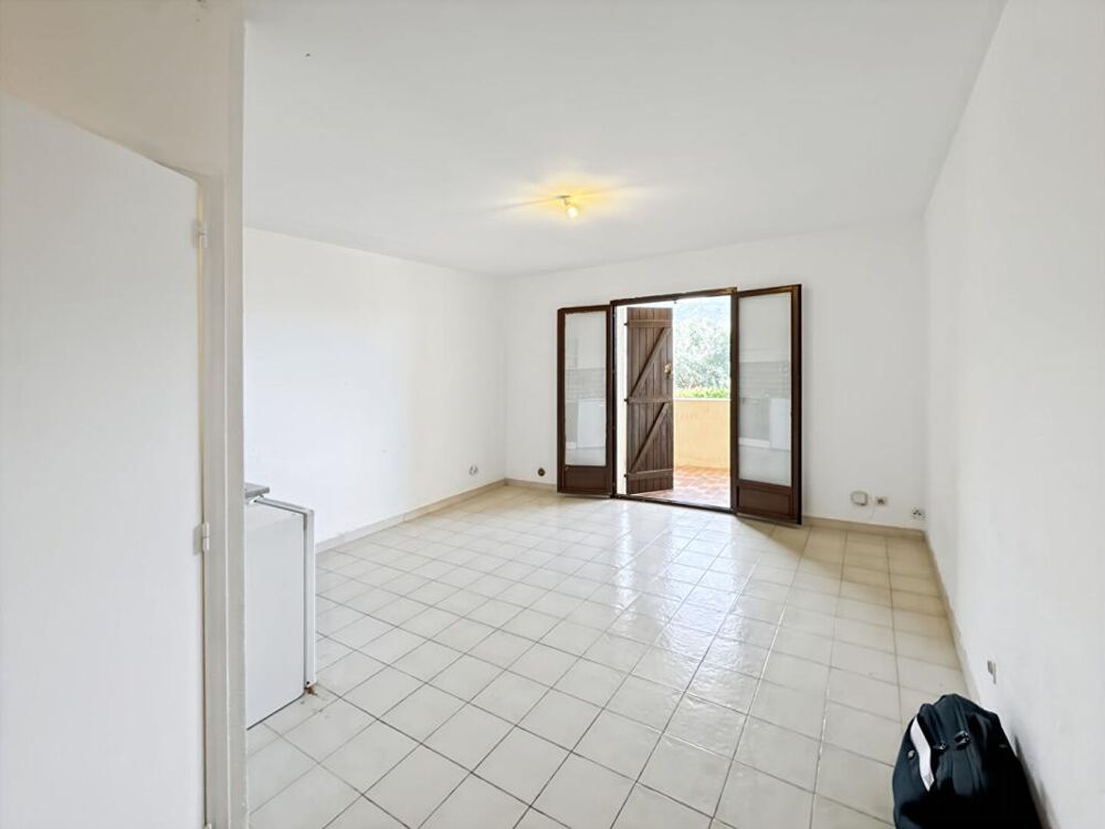 Vente Appartement Appartement  2 pièce(s) 33 m2 Calcatoggio