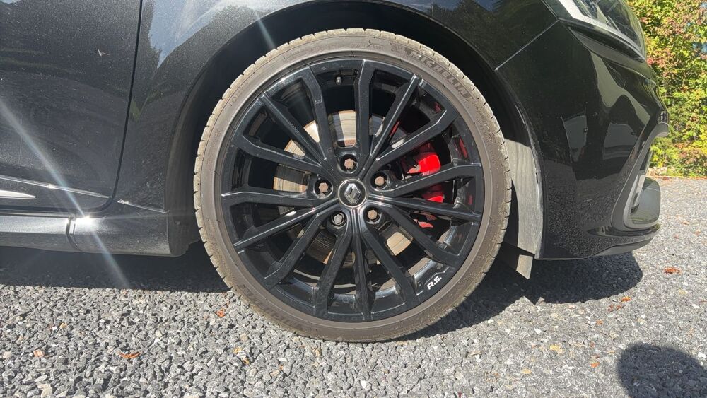 Clio RS 1.6 Turbo 220 EDC6 Trophy - Automatique 2018 occasion 08320 Aubrives